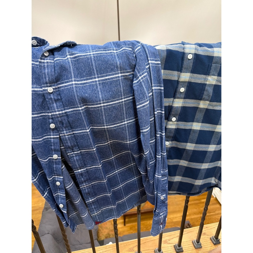 untuckit long sleeve shirt LOT OF 2 medium slim fit